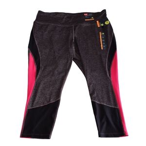 NWT Xersion 2X Train High Rise 7/8 Ankle Legging